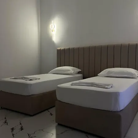 Xhefri's Apartmán *