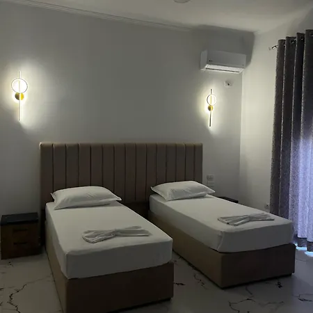 Apartment Xhefri's