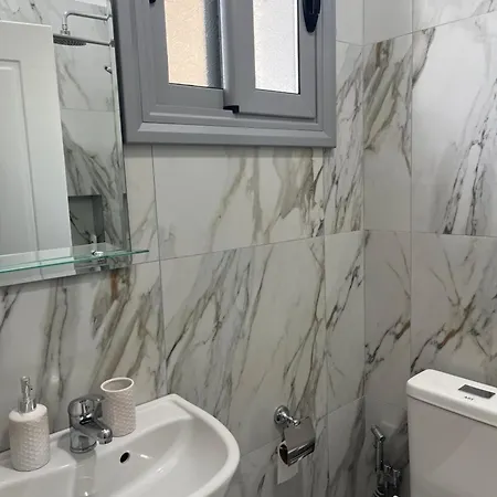 Xhefri's Apartment Vlore