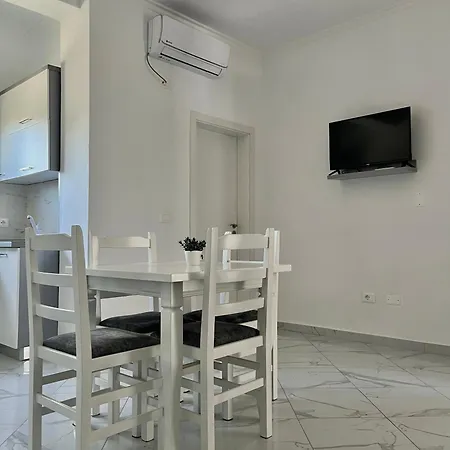 Xhefri's Lägenhet Vlorë