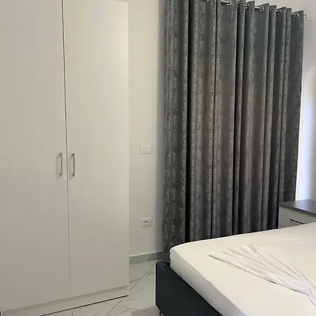 Xhefri's Apartment Vlore