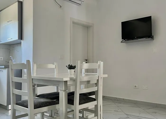 Xhefri's 公寓 Vlorë